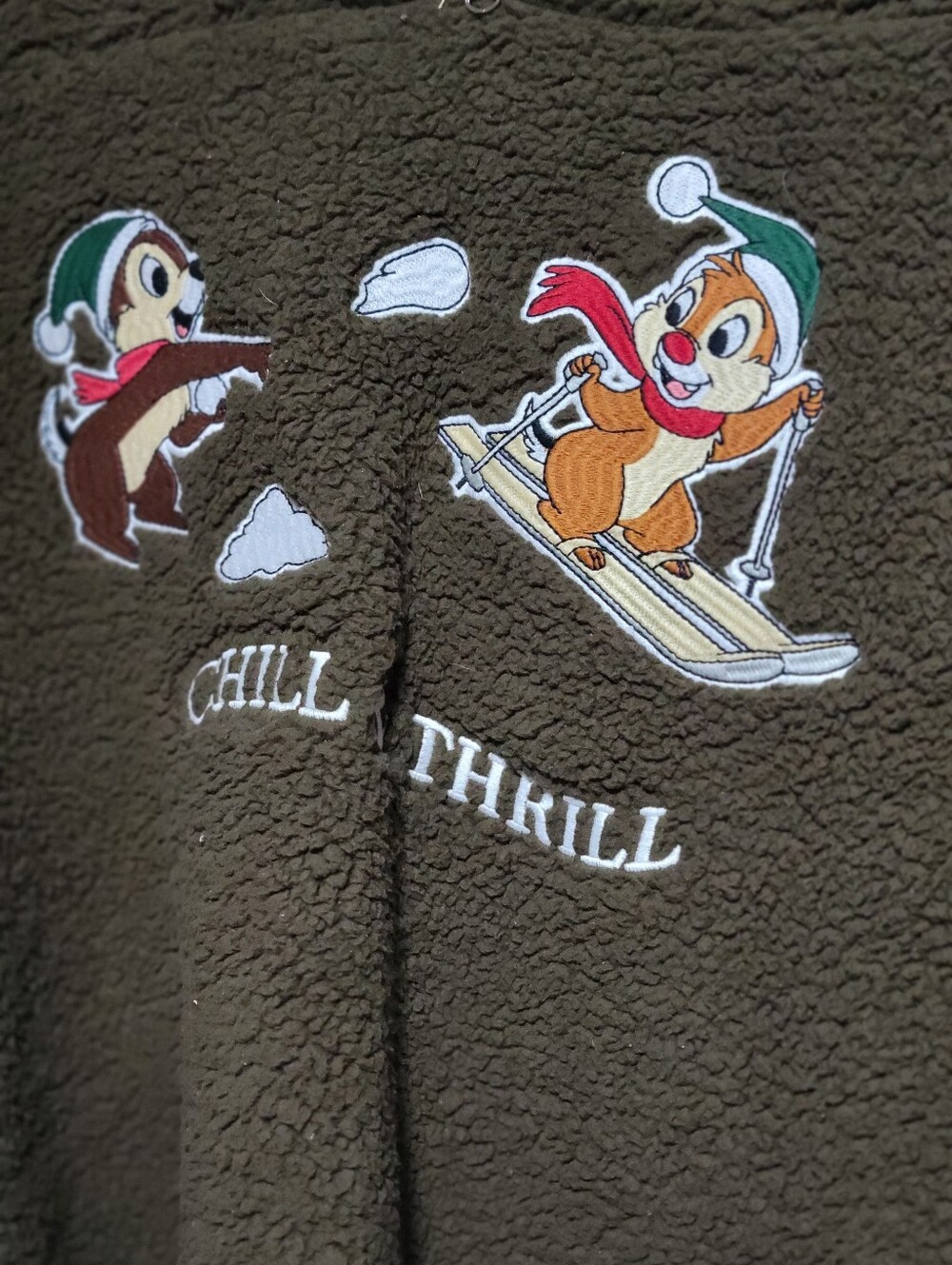 Chip & Dale Rescue Rangers Pullover - Picture 2 of 4